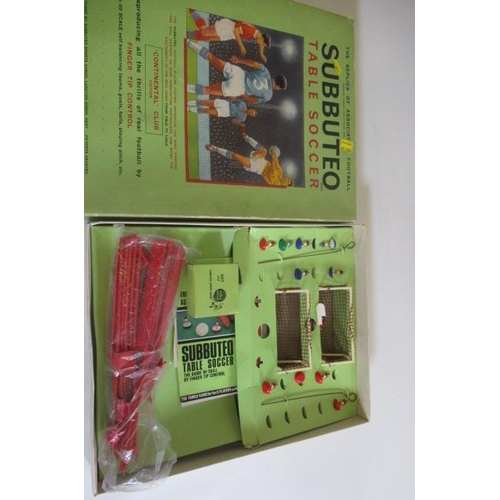 345 - Subbuteo Soccer game Continental Club Edition, boxed F (Est. plus 21% premium inc. VAT)