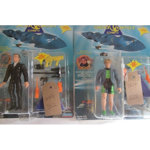 392 - Sea Quest action figures Lucas Wolenczak and Captain Bridger (Est. plus 21% premium inc. VAT)