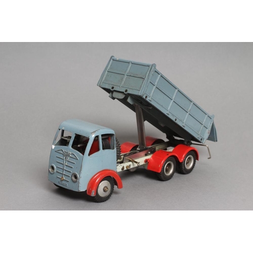 503 - Shackleton clockwork Foden tipper lorry finished in pale blue/red, some minor paint chips, no fatigu... 