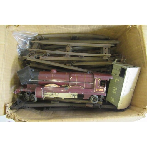 736 - Playworn Hornby trains including clockwork Royal Scot and track, P (Est. plus 21% premium inc. VAT)