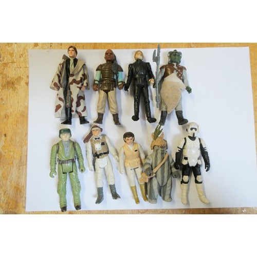 371 - A large quantity of early Star Wars figures, some items have playworn damage or minor parts missing,... 