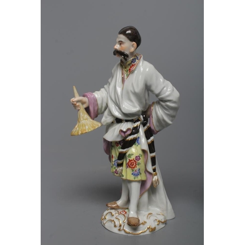 19 - TWO MEISSEN PORCELAIN CHINOISERIE FIGURES, late 19th century, modelled as a gentleman holding a hat ... 