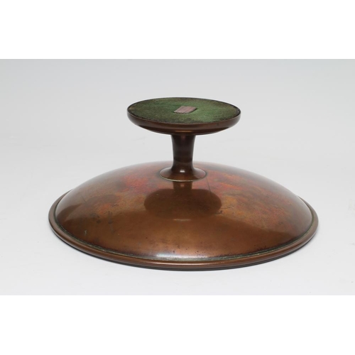 320 - A VICTORIAN ART UNION OF LONDON COPPER TAZZA, the central roundel cast with medieval figures within ... 