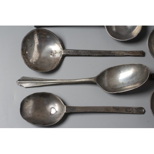 346 - EIGHT VARIOUS SLIP TOP PEWTER SPOONS, 17th century and later, with fig bowls, 6