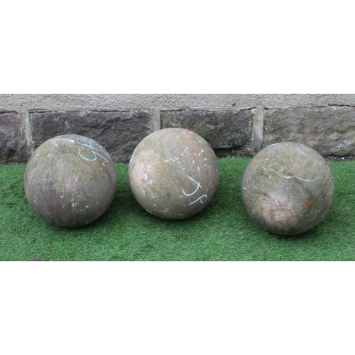 497 - A SET OF THREE SANDSTONE SPHERES, 12