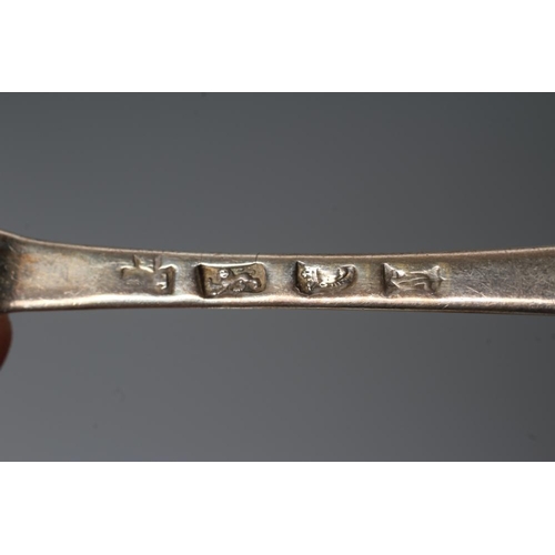 142 - A GEORGE III TABLESPOON, maker Thomas and William Chawner, London 1761, in Old English pattern, toge... 