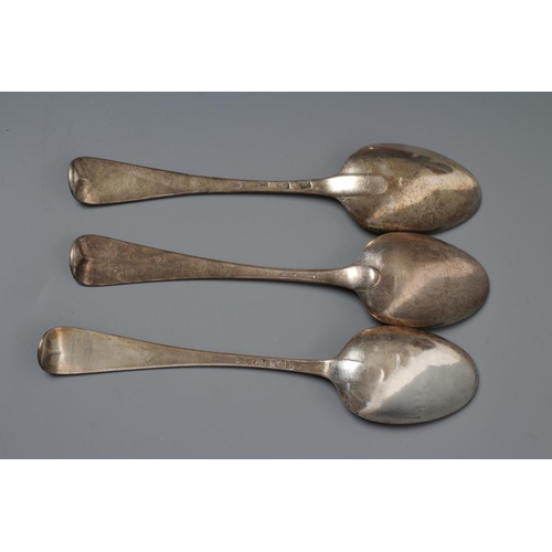 142 - A GEORGE III TABLESPOON, maker Thomas and William Chawner, London 1761, in Old English pattern, toge... 