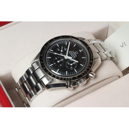 156 - A GENTLEMAN'S OMEGA SPEEDMASTER PROFESSIONAL APOLLO MOON CHRONOGRAPH, the black dial with luminous l... 