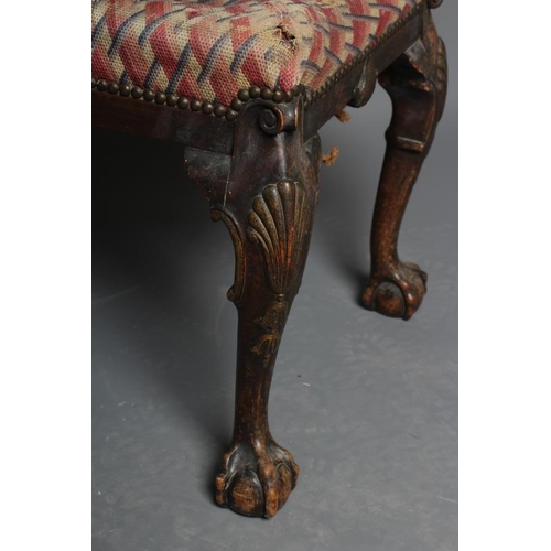 628 - A MAHOGANY AND PARCEL GILT DRESSING STOOL of mid Georgian design, 19th century, the oblong seat upho... 