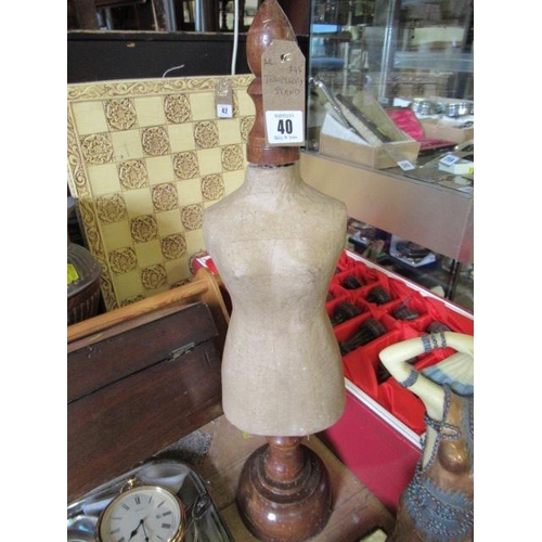 40 - JEWELLERY STAND