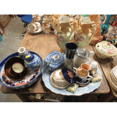 84 - COLLECTION OF CERAMICS INCLUDING VASES