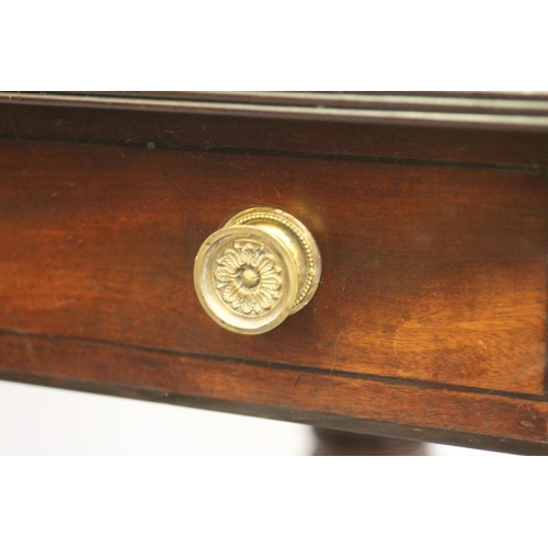 854 - A MAHOGANY PEMBROKE TABLE, early 19th century, the reeded edged rounded oblong top over frieze drawe... 