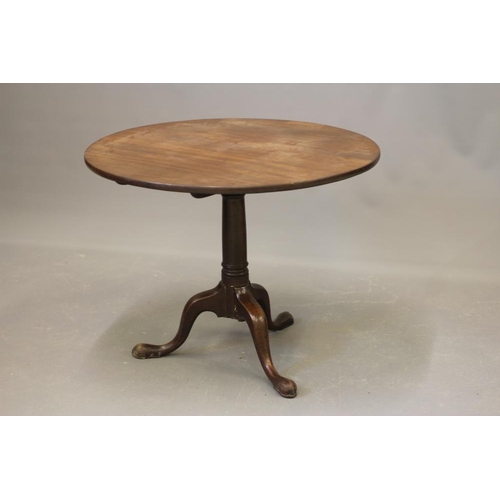 874 - A GEORGIAN MAHOGANY TRIPOD TABLE, third quarter 18th century, the circular tilt top on turned gun ba... 