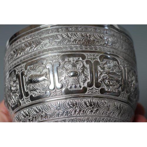 123 - A VICTORIAN INDIANESQUE STYLE SILVER SUGAR BASIN, maker George Fox, London 1871, of plain circular f... 