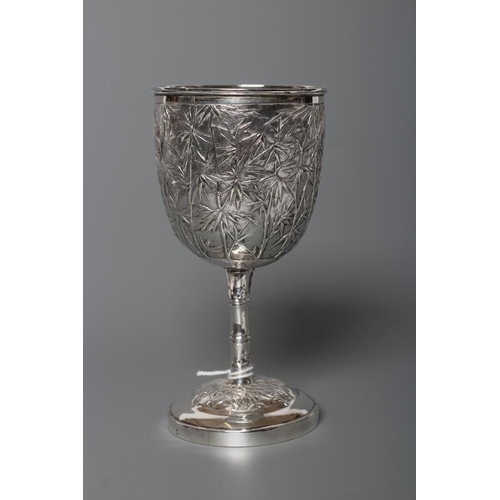 129 - A CHINESE GOBLET, maker Wang Hing, c.1897, the plain U shaped bowl chased with leafy bamboo enclosin... 