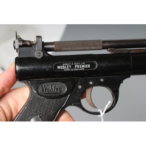 458 - A WEBLEY & SCOTT PREMIER .22 AIR PISTOL with 6 3/8