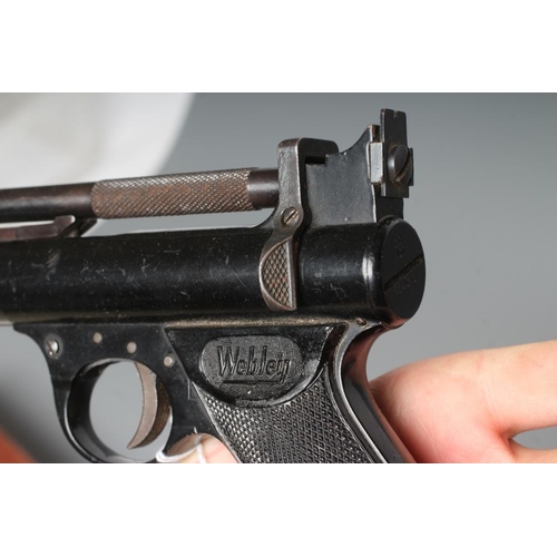 458 - A WEBLEY & SCOTT PREMIER .22 AIR PISTOL with 6 3/8