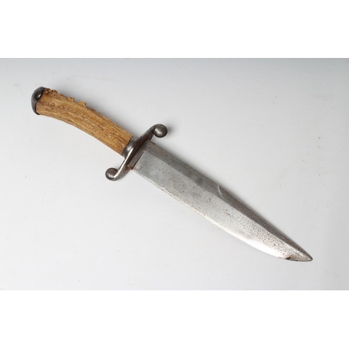 463 - AN ARNACHELLUM SALEM BOWIE KNIFE, 19th century, the 8