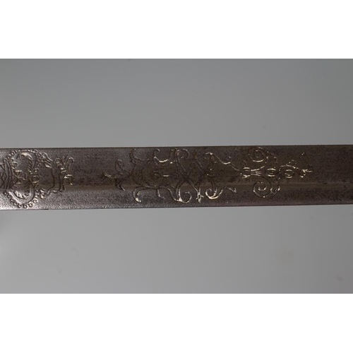 555 - A BRITISH 1796 PATTERN HEAVY CAVALRY OFFICER'S SWORD, the 32