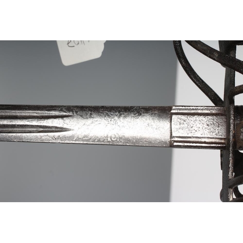 561 - AN 1828 PATTERN HIGHLAND INFANTRY OFFICER'S BROADSWORD, late 19th century, the 32 1/2