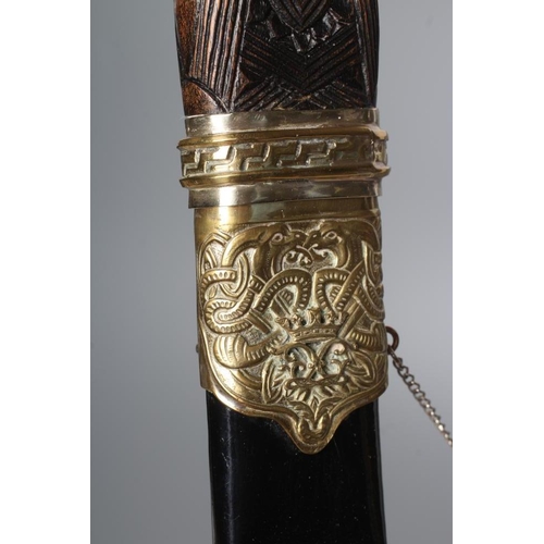 563 - A SCOTTISH DIRK FOR THE ARGYLL & SUTHERLAND HIGHLANDERS, early 20th century, with 11