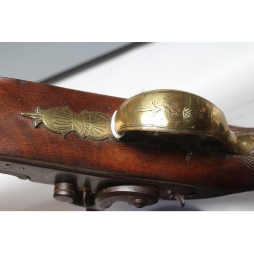 572 - A PERCUSSION BLUNDERBUSS, the 14 1/4