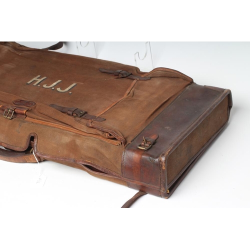 600 - A JAMES PURDEY & SONS DOUBLE SHOTGUN CASE of oak and leather construction, red internal baize, conta... 