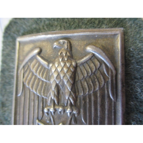 516 - A GERMAN THIRD REICH KRIEGSMARINE DESTROYERS BADGE with rear hook and pin, stamped in relief S.H.u.C... 