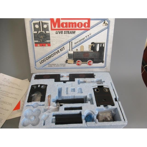 343 - Mamod steam locomotive kit of parts, some additional items in box, unchecked for completeness (Est. ... 