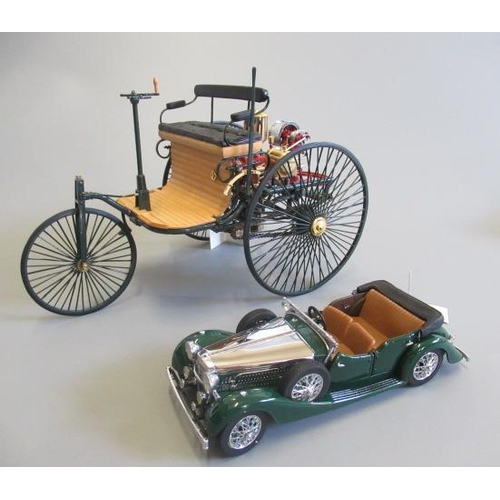 501 - Franklin Mint T:24 Alvis 4.3 litre and Mercedes First Car and Duesenberg 1933 Victoria, boxed (Est. ... 