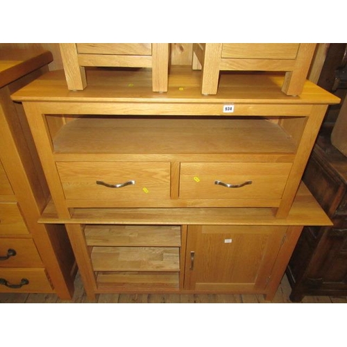 934 - OAK SIDEBOARD AND TV CABINET