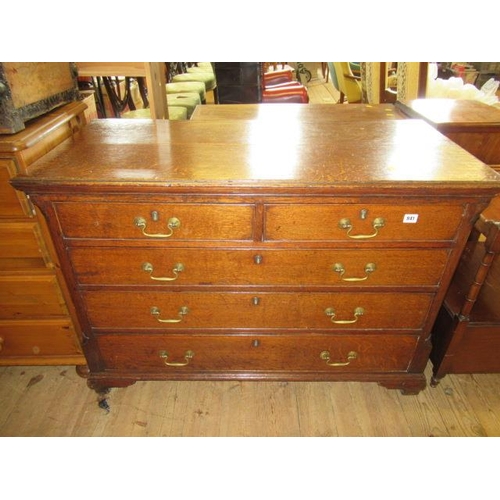 941 - OAK CHEST OF DRAWERS