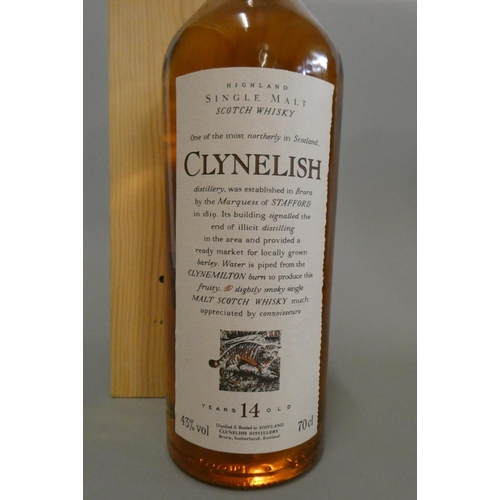 113 - 1 bottle Clynelish 14 year old Highland single malt whisky, 43%, wood box (Est. plus 24% premium inc... 