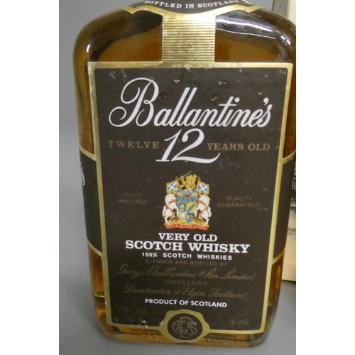 124 - 3 bottles of whisky, comprising 1 boxed 12 year old Royal Lochnagar, 1 bottle 12 year old Ballantine... 