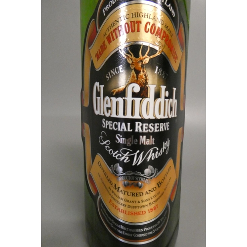 128 - 1 bottle Glenfiddich special reserve single malt whisky (Est. plus 24% premium inc. VAT)