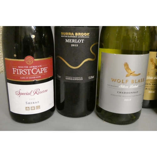 210 - 16 bottles of mainly Wolf Blass Australian wine, comprising 2 1999 boxed sets of two bottles contain... 