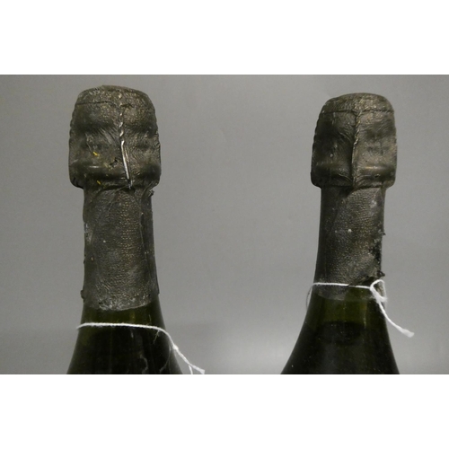 224 - 2 bottles Moet et Chandon Dom Perignon vintage champagne (Est. plus 24% premium inc. VAT)