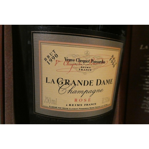 238 - 1 bottle La Grande Dame, 1990, Veuve Clicquot Ponsardin, champagne rose, boxed (Est. plus 24% premiu... 