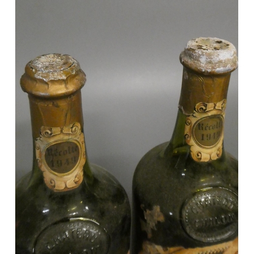 500 - 2 bottles Chateau-Chalon, 1949, Henri Maire, grand vin de garde (Est. plus 24% premium inc. VAT)