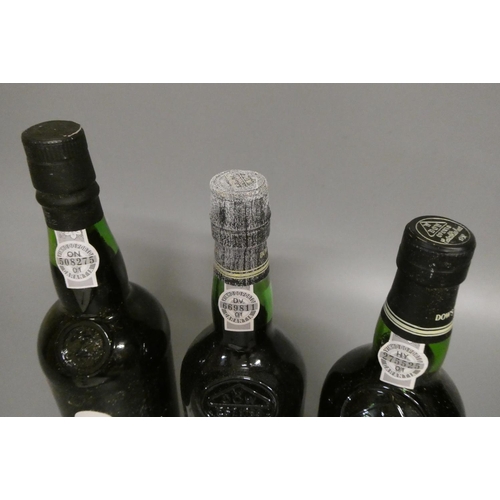 94 - 3 bottles of port comprising Dow's LBV 1985, Dow's LBV 1986 and Graham's LBV 1988 (Est. plus 24% pre... 