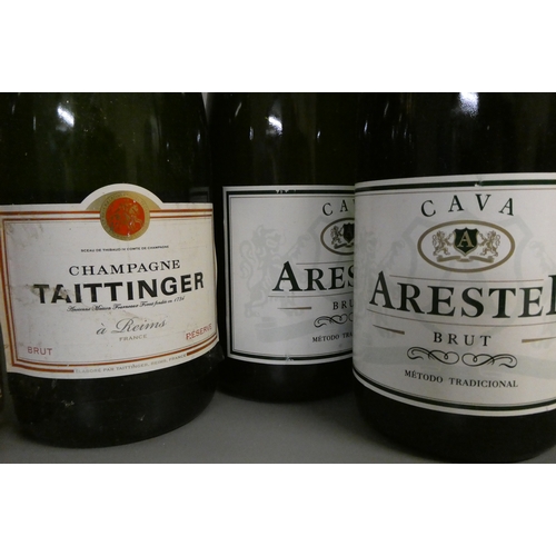 243 - 8 bottles of sparkling wine, comprising 3 bottles Arestel cava, 1 bottle Taittinger champagne, 1 Lou... 