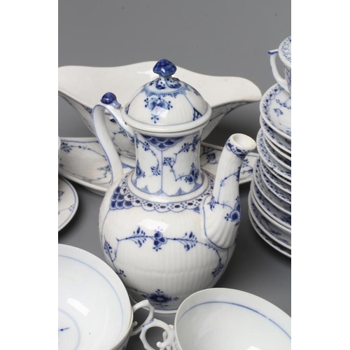 21 - A COLLECTION OF ROYAL COPENHAGEN PORCELAIN TABLEWARE, various dates, painted in underglaze blue with... 