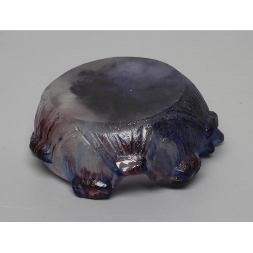 95 - A GABRIEL ARGY-ROUSSEAU PATE-DE-VERRE GLASS ASHTRAY, 1930's, moulded as a flowerhead in amethyst and... 