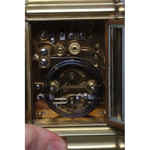 857 - A FRENCH REPEATING CARRIAGE CLOCK, c.1900, the twin barrel movement with platform escapement strikin... 