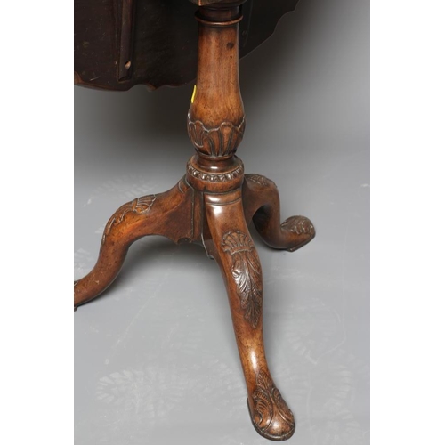 923 - A GEORGIAN MAHOGANY TRIPOD TABLE, third quarter 18th century, the circular piecrust top with birdcag... 