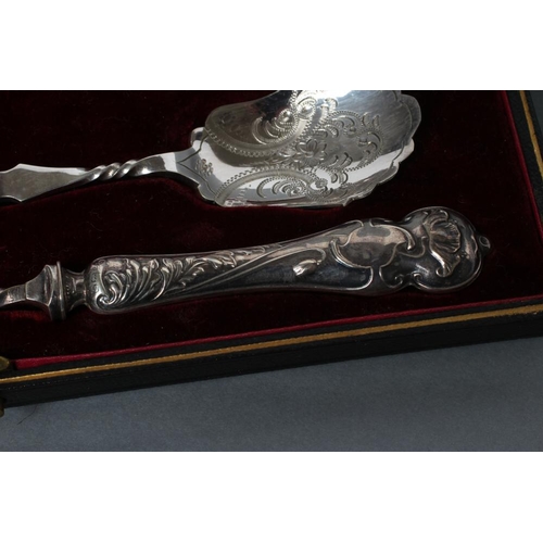 195 - AN EDWARDIAN SILVER THREE PIECE AFTERNOON TEA SERVING SET, maker John Biggin, Sheffield 1906, with a... 