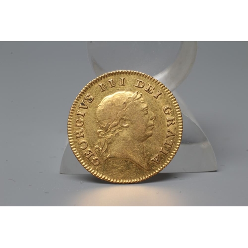 340 - A GEORGE III SOVEREIGN, 1804, 4.2g (Est. plus 20% premium)