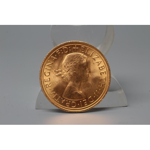 345 - AN ELIZABETH II SOVEREIGN, 1959, 8g (Est. plus 20% premium)