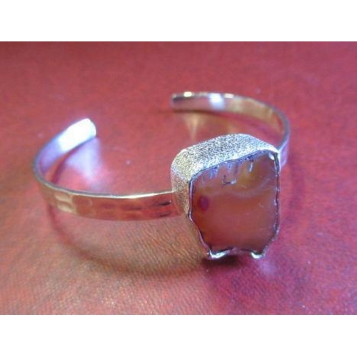 184 - AGATE SILVER ARYONNA BANGLE