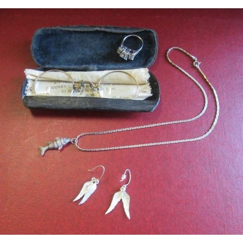 186 - QUANTITY OF SILVER JEWELLERY AND VINTAGE SPECTACLES